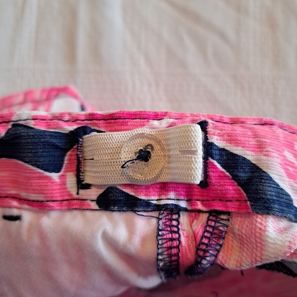 Lilly Pulitzer girls size 12 shorts - Picture 4 of 4